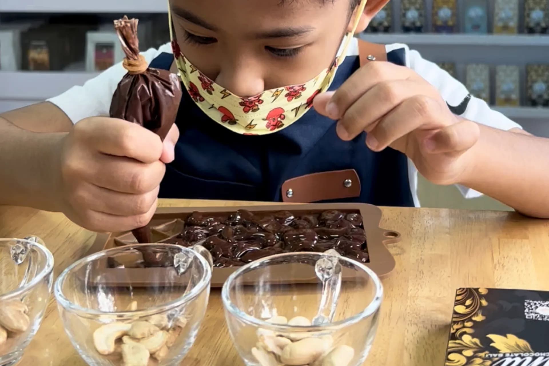 Image Myna Chocolate Bali 4